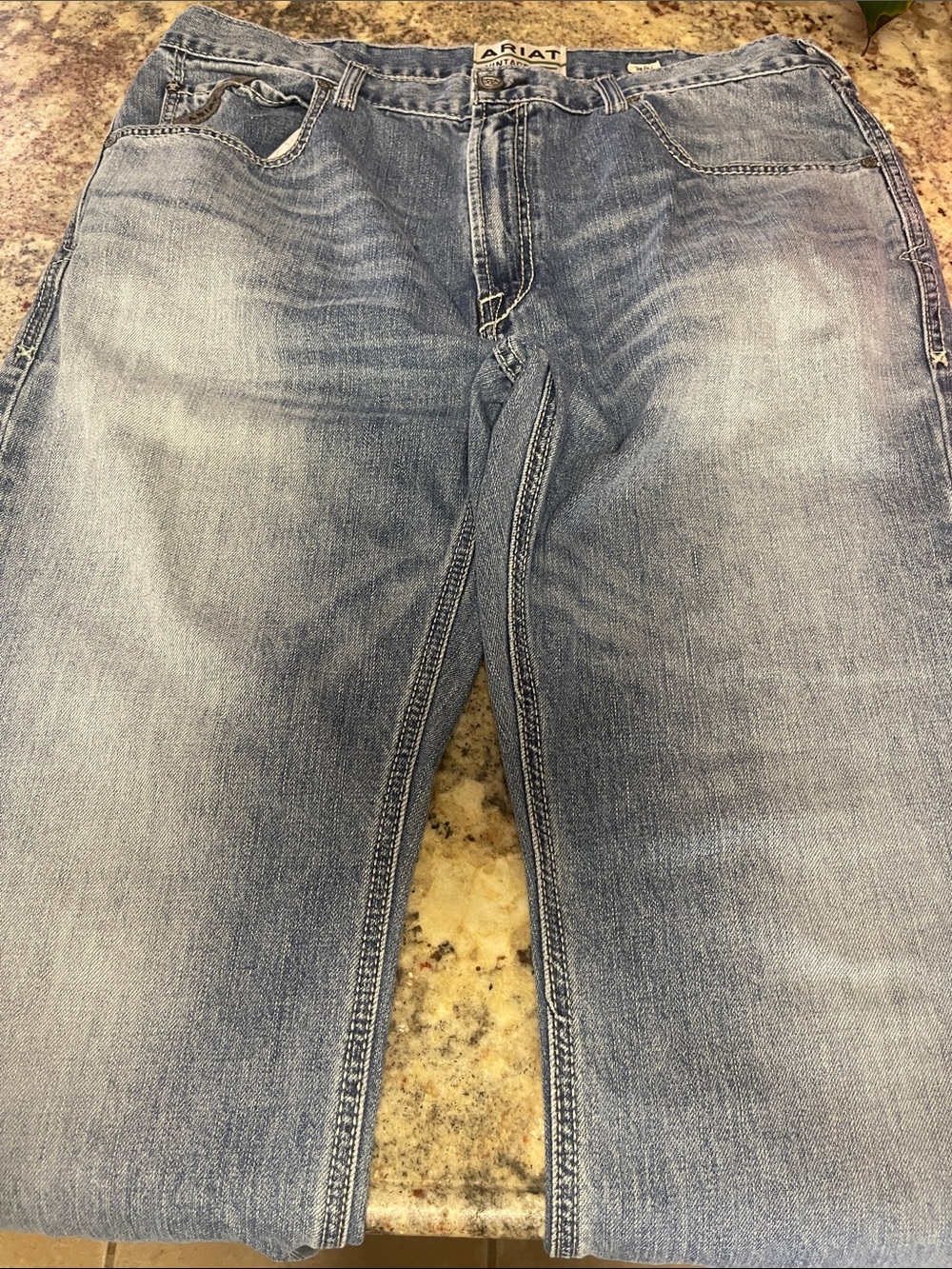 Ariat Men’s Medium Blue Relaxed Jeans size 38 / 36 - Picture 10 of 10